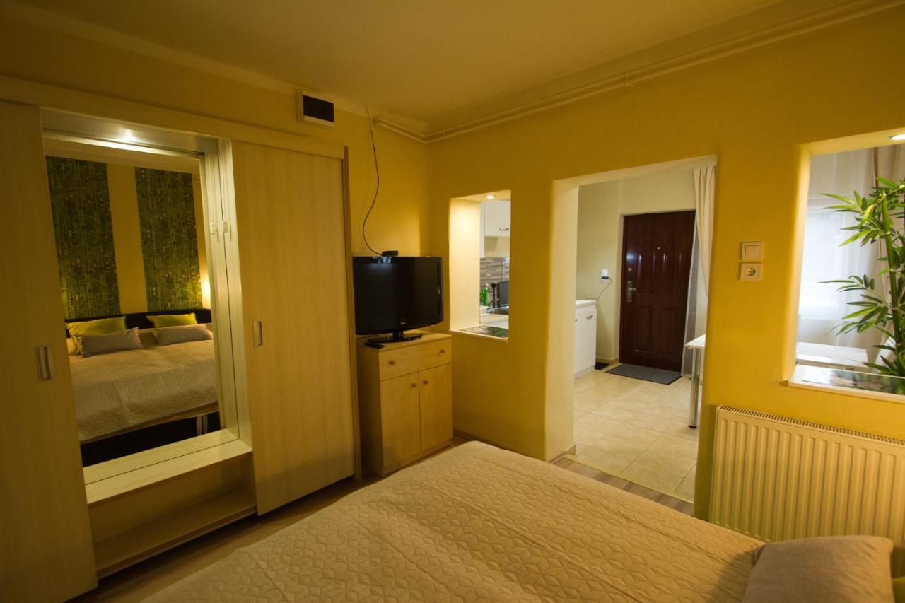 Angyal Apartman Cserkeszőlő Εξωτερικό φωτογραφία